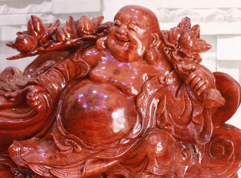 Phật di lặc kéo bao tiền - Hương - 42x70x23
