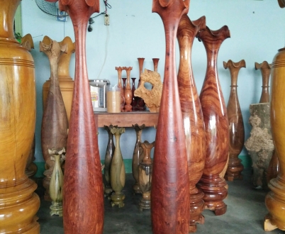 Lục Bình - Gỗ Hương - Cao 120 x Rộng 22